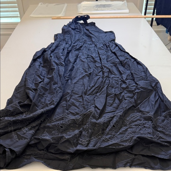 J. Crew Tie-neck midi dress with eyelet trim Size 8 - Picture 11 of 11